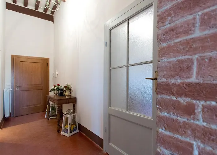 Palazzo Piccolomini Appartamento *